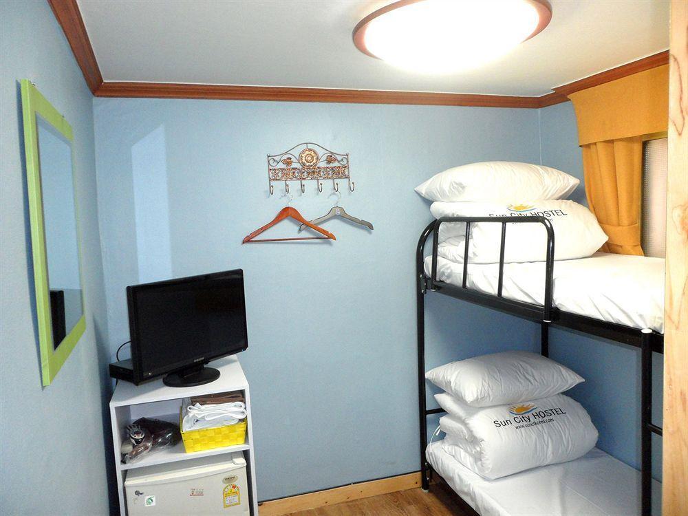 Yakorea Hostel Itaewon Seoul Exterior photo