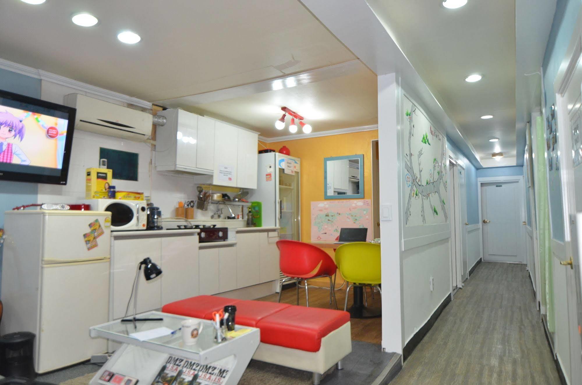Yakorea Hostel Itaewon Seoul Exterior photo